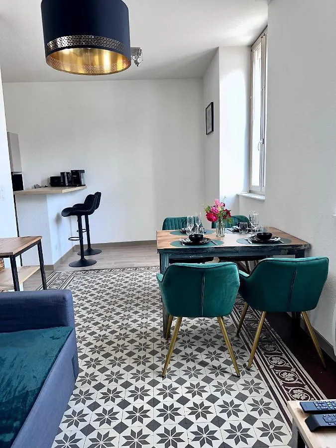 Parenthese Roanne Pierre Depierre Apartment France
